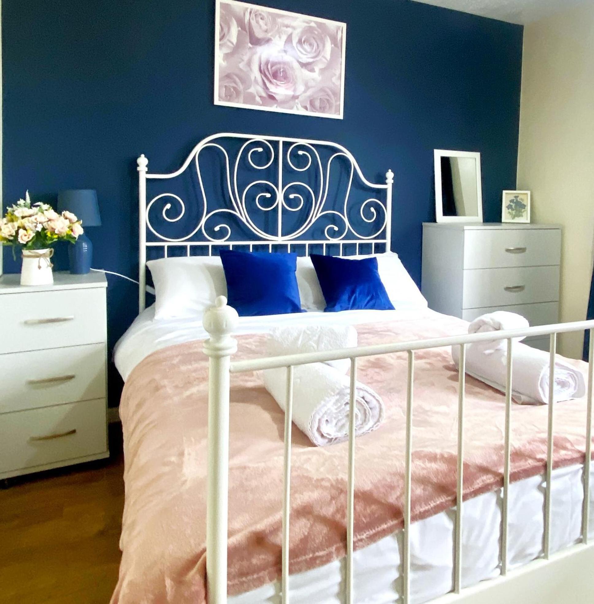 Manchester Townhouse By Bevolve - 4 Bedrooms - Free Parking Eksteriør bilde